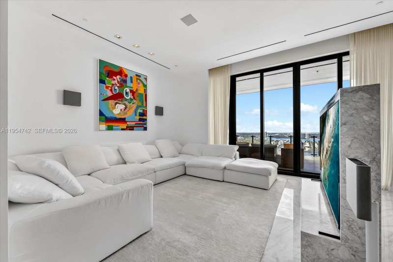 17141 Collins Ave # 2902, Sunny Isles Beach FL 33160