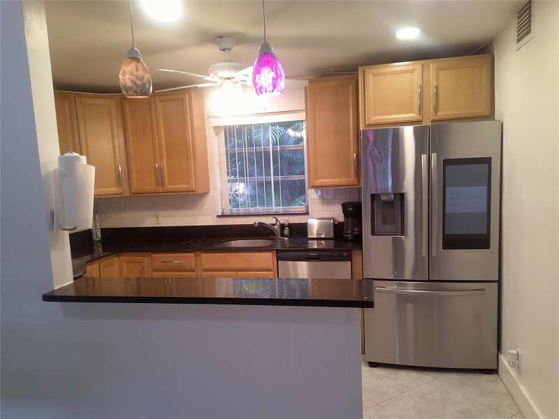 5383 SW 40th Avenue # 103, Fort Lauderdale FL 33314