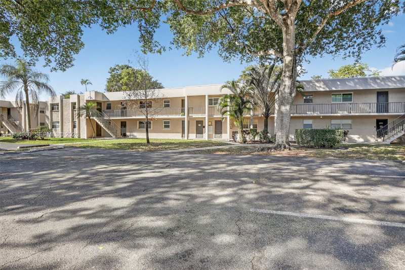 8523 Old Country Mnr # 520, Davie FL 33328