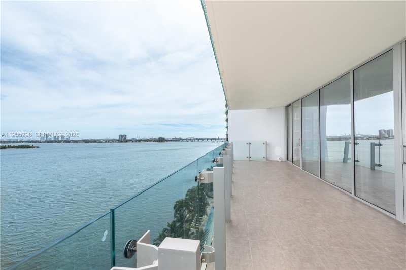 700 NE 26th Ter # 903, Miami FL 33137