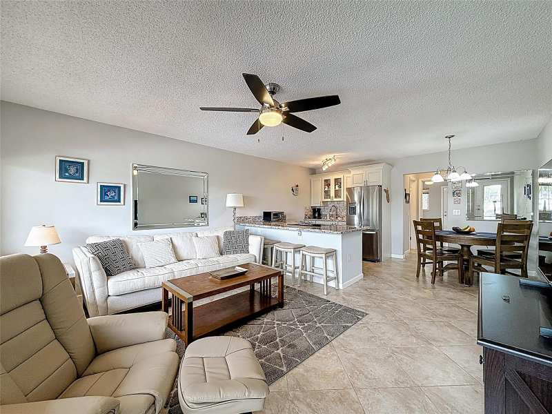 800 SW 11th Avenue # 12, Hallandale Beach FL 33009