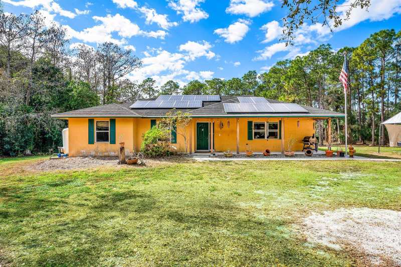 2195 F Road, FL 33470