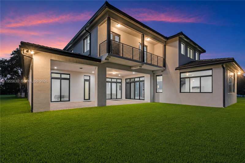 4950 SW 158th Avenue, Southwest Ranches FL 33331