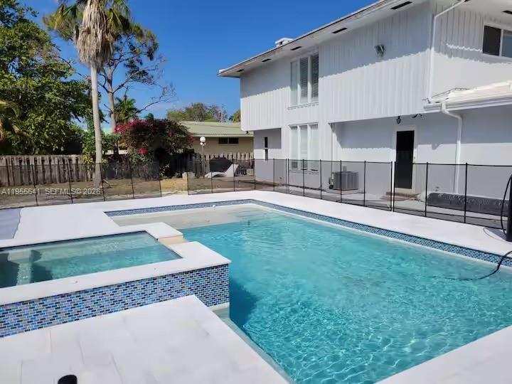 63 SE 5th Ave, Deerfield Beach FL 33441