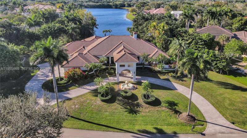 3175 Hunter Road, Weston FL 33331
