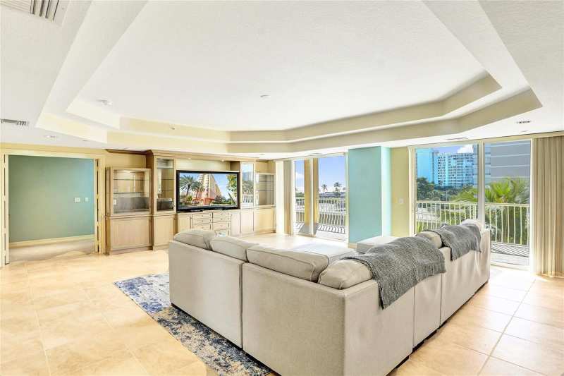 1395 S Ocean Boulevard # 402, Pompano Beach FL 33062
