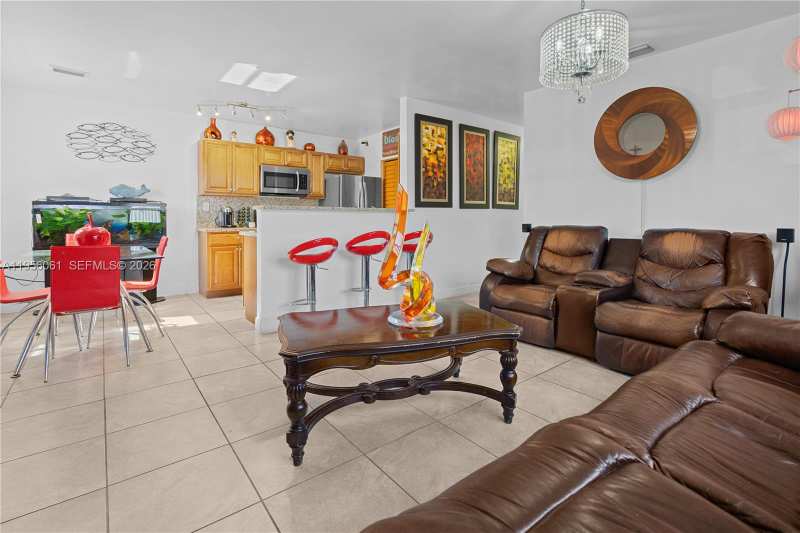 1031 NE 213th Ter, Miami FL 33179