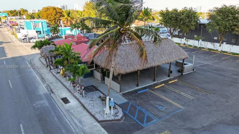 45 NW 22 AVE, FL 33125