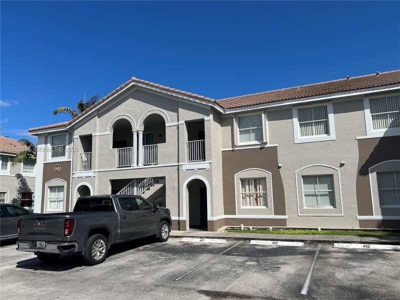 2903 SE 17th Ave # 201, Homestead FL 33035