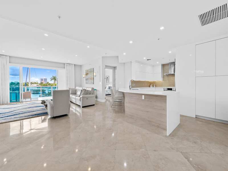 516 Hendricks Isle # 4B, Fort Lauderdale FL 33301