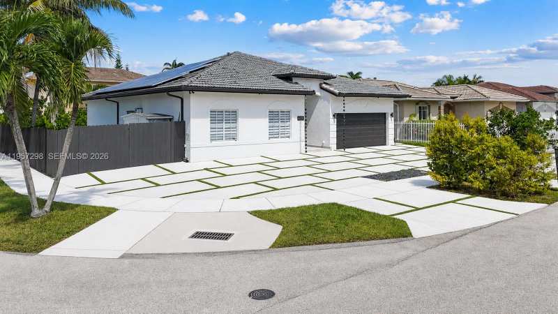 14200 SW 160th Ct, Miami FL 33196