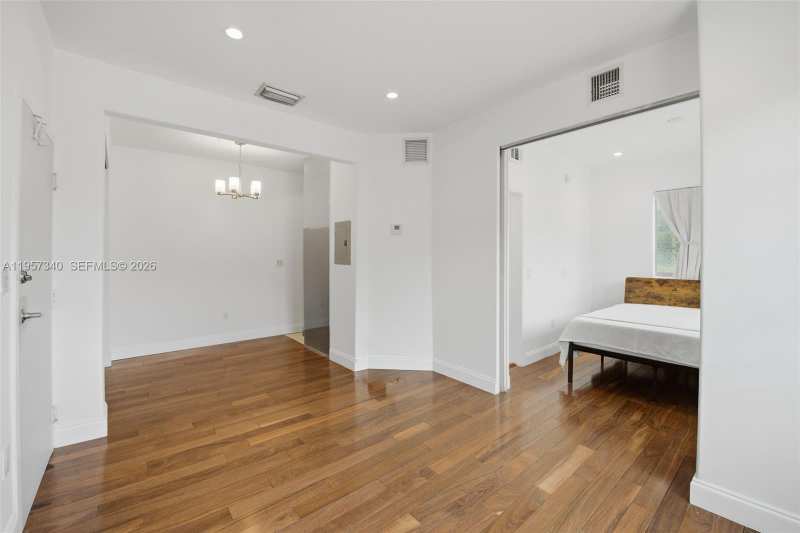 SELMA CONDO