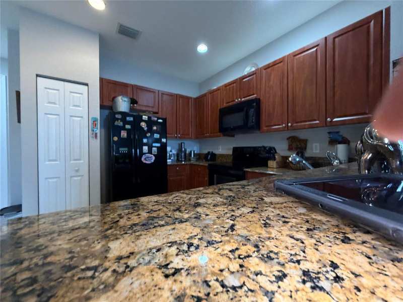 1421 NW 34th Way # 1421, Lauderhill FL 33311