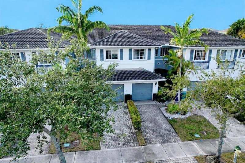1421 NW 34th Way # 1421, Lauderhill FL 33311