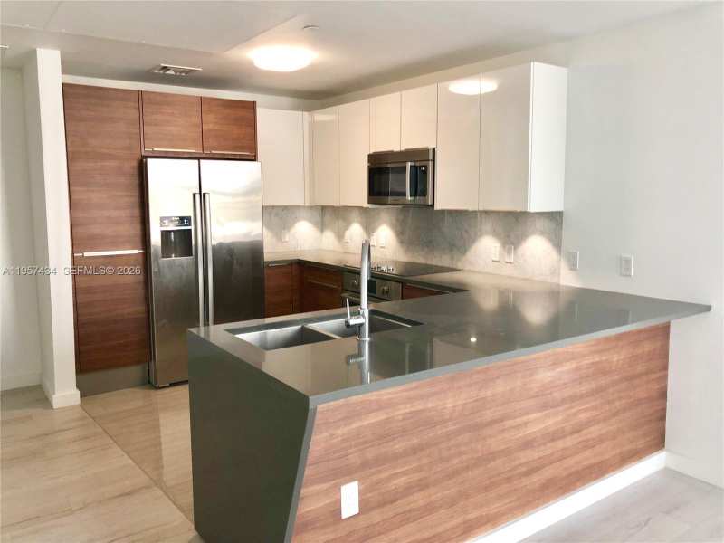 601 NE 27TH ST # 801, Miami FL 33137
