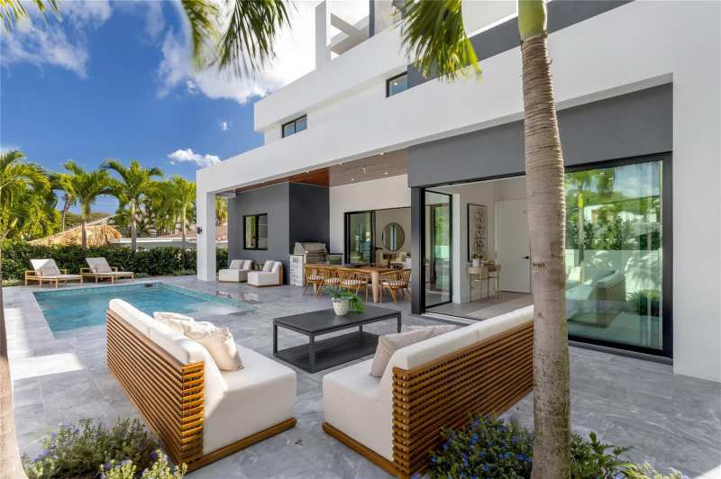 3205 Leigh Road, Pompano Beach FL 33062