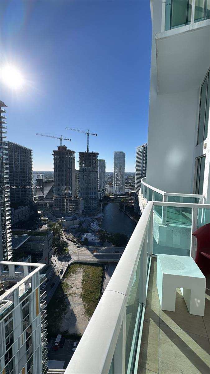 41 SE 5th St # 2004, Miami FL 33131