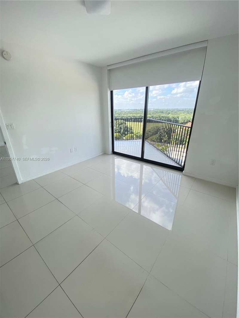 5252 NW 85th Ave # 910, Doral FL 33166