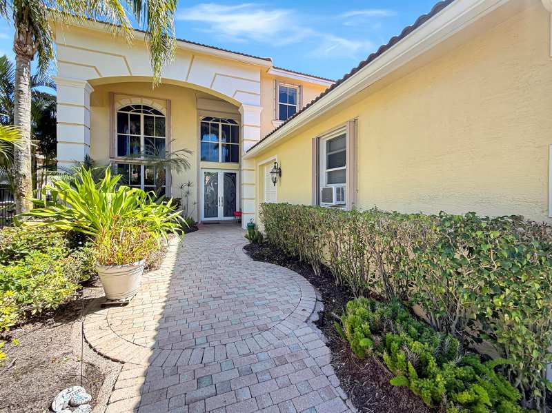 10891 Northgreen Drive, Lake Worth FL 33449