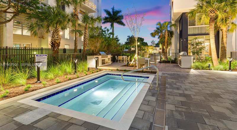 740 N Dixie Hwy # A6, West Palm Beach FL 33401