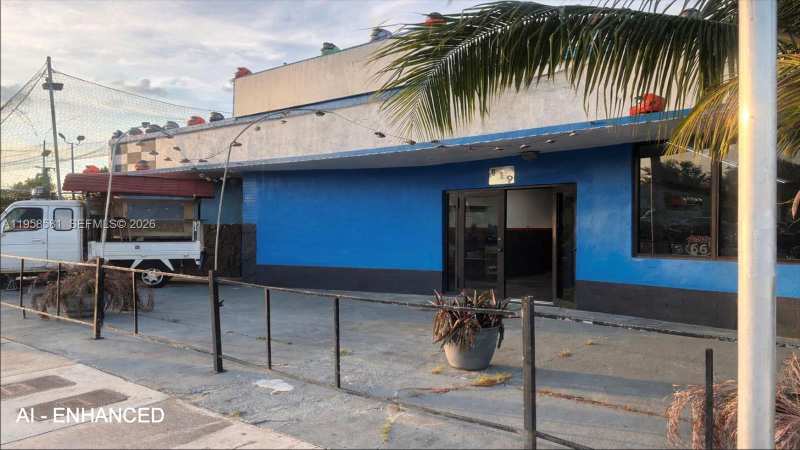 419 NW 79th St, Miami FL 33150