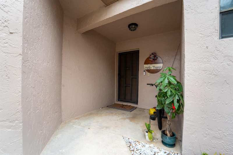 1672 Cypress Pointe Drive # 1a, Coral Springs FL 33071