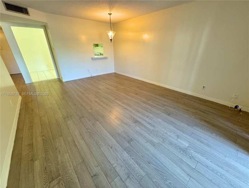 2060 NW 48th Ter # 216, Lauderhill FL 33313