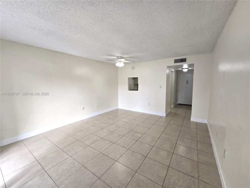 4334 NW 9th Ave # 1B, Deerfield Beach FL 33064