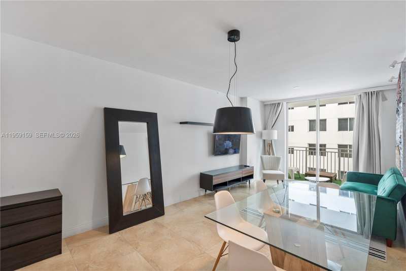 185 SE 14th Ter # 2602, Miami FL 33131