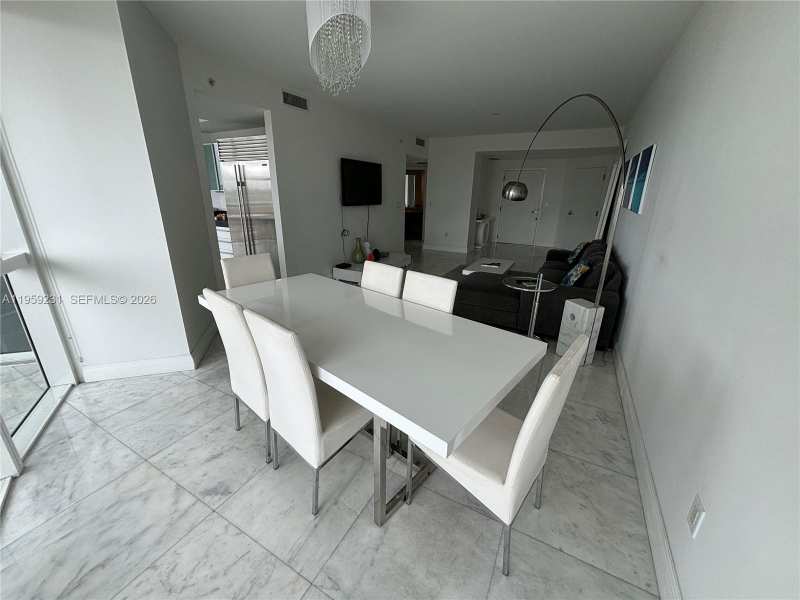 18201 Collins Ave # 801, Sunny Isles Beach FL 33160