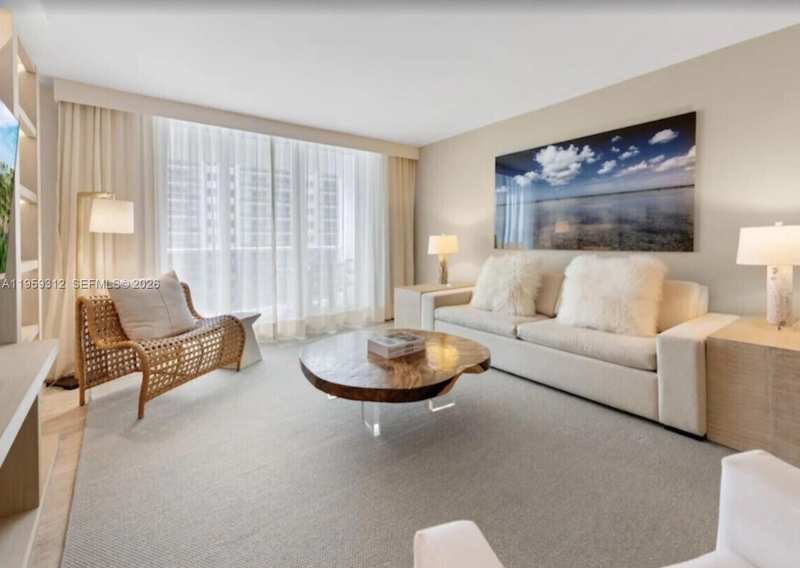 102 24th St # 1206, Miami Beach FL 33139