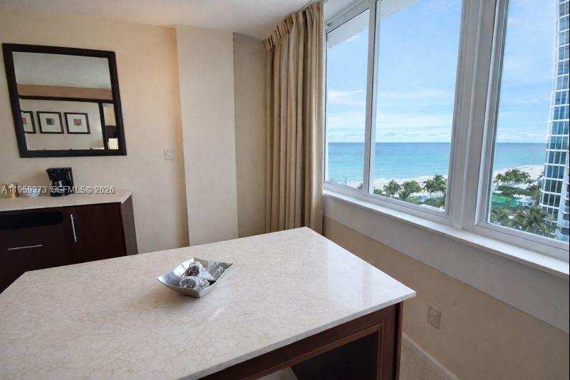 19201 Collins Ave # 707, Sunny Isles Beach FL 33160