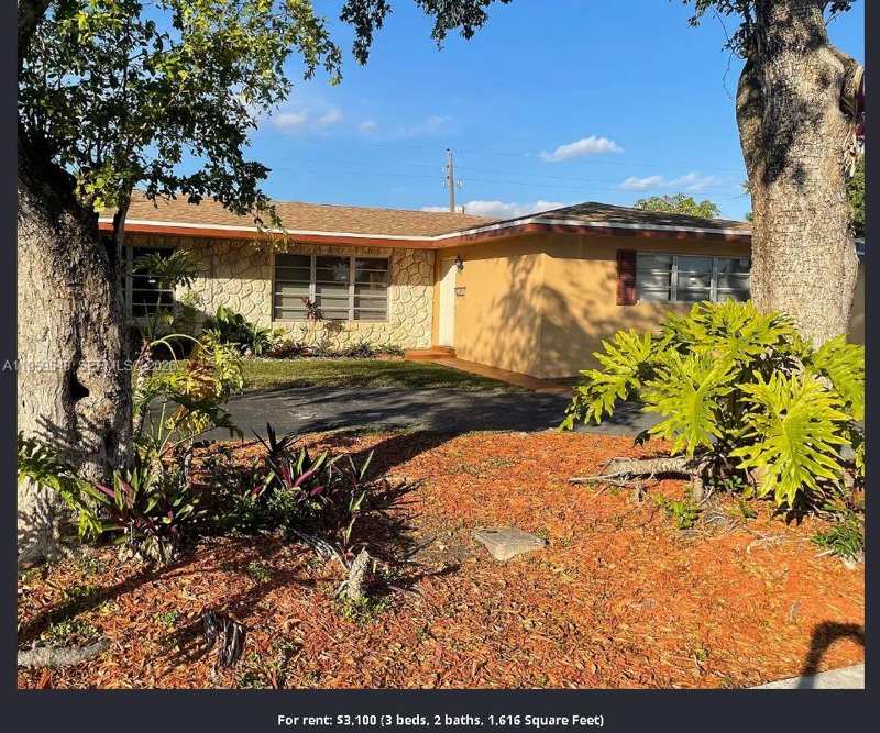 7061 NW 15th St # 2, Plantation FL 33313