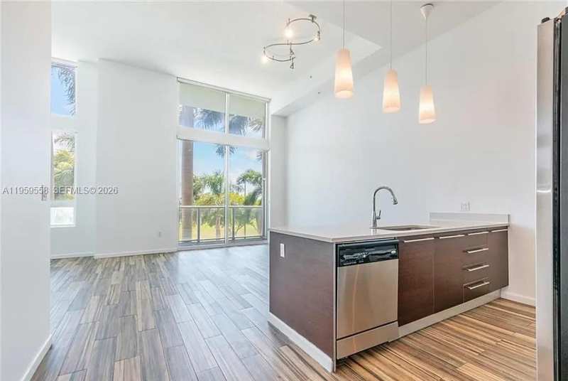 1900 N Bayshore Dr # 506, Miami FL 33132