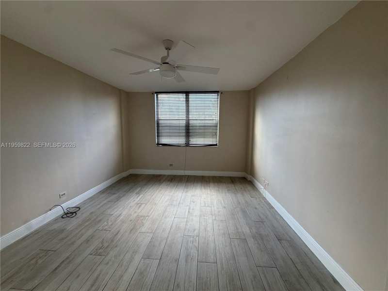 3660 NE 166th St, North Miami Beach FL 33160