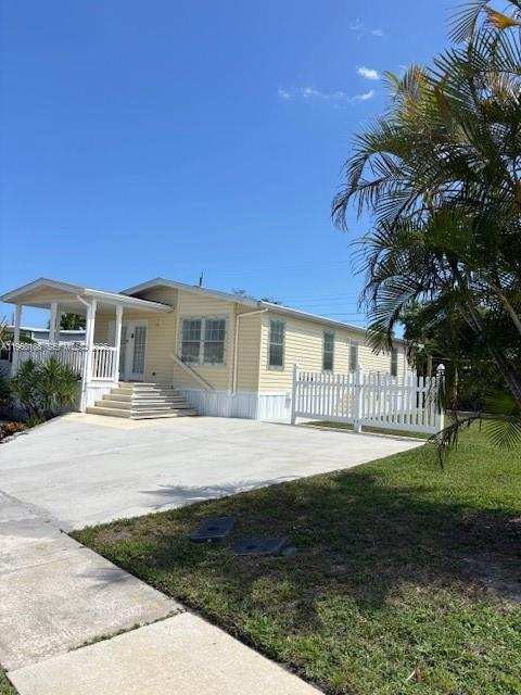 4206 Mocking Bird Dr, Boynton Beach FL 33436