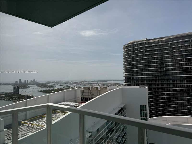 1900 N Bayshore Dr # 4307, Miami FL 33132