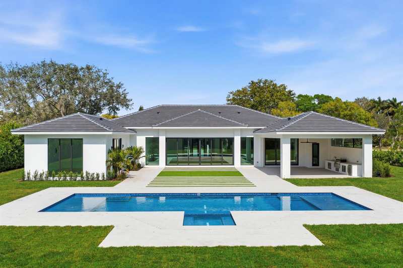 5770 Dixie Belle Road, Palm Beach Gardens FL 33418