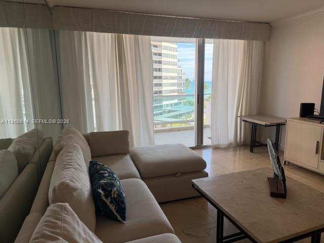 5161 Collins Ave # 703, Miami Beach FL 33140