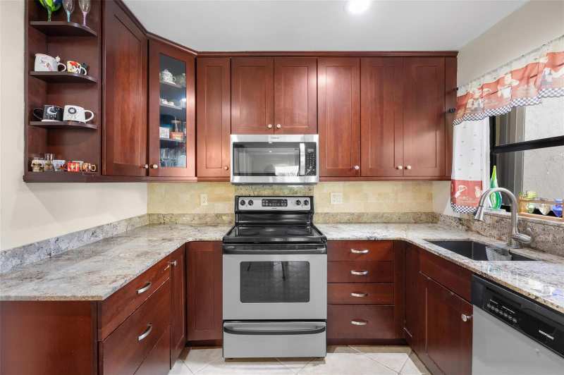 2963 Carambola Circle S, Coconut Creek FL 33066