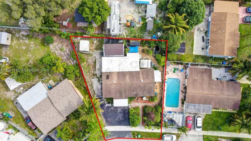 2200 SW 42nd Way, Fort Lauderdale FL 33317