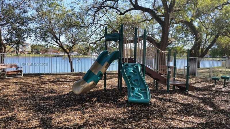 3700 N 56th Ave # 1036, Hollywood FL 33021