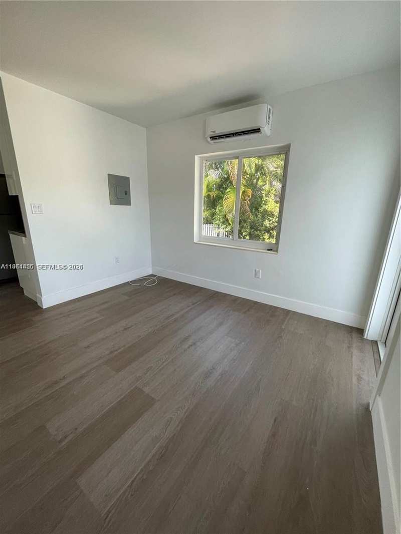 2854 SW 37th Ave # 2854, Miami FL 33133