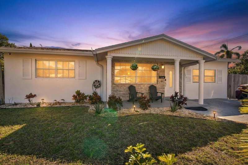 110 NE 30th Street, Pompano Beach FL 33064