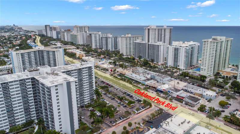 NE 32 Str, Fort Lauderdale FL 33308