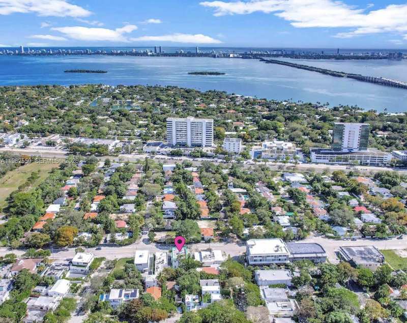 4730 NE 2nd Ave, Miami FL 33137