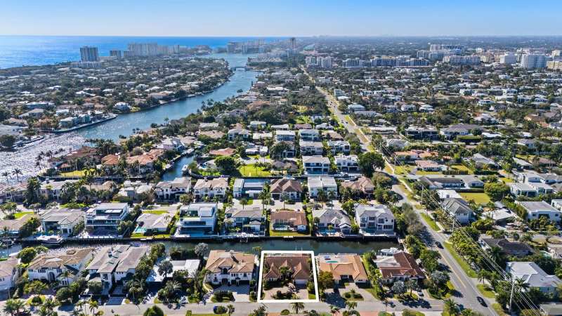 520 Phillips Drive, Boca Raton FL 33432