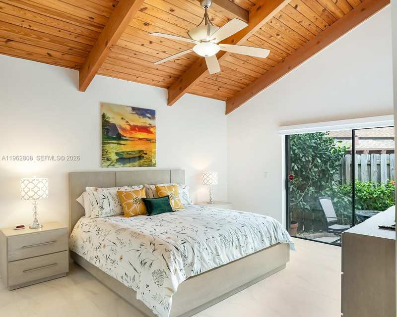 413 Leslie Dr, Hallandale Beach FL 33009