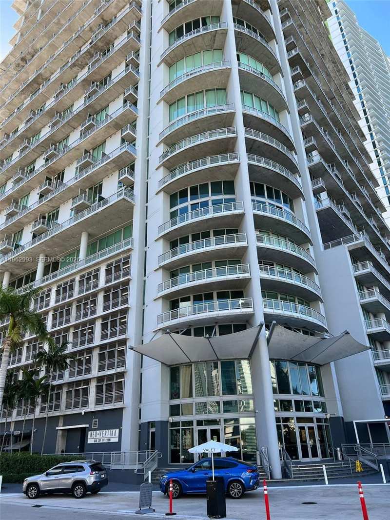 690 SW 1st Ct # 1506, Miami FL 33130