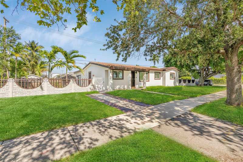 2901 SW 92nd Ave # 0, Miami FL 33165